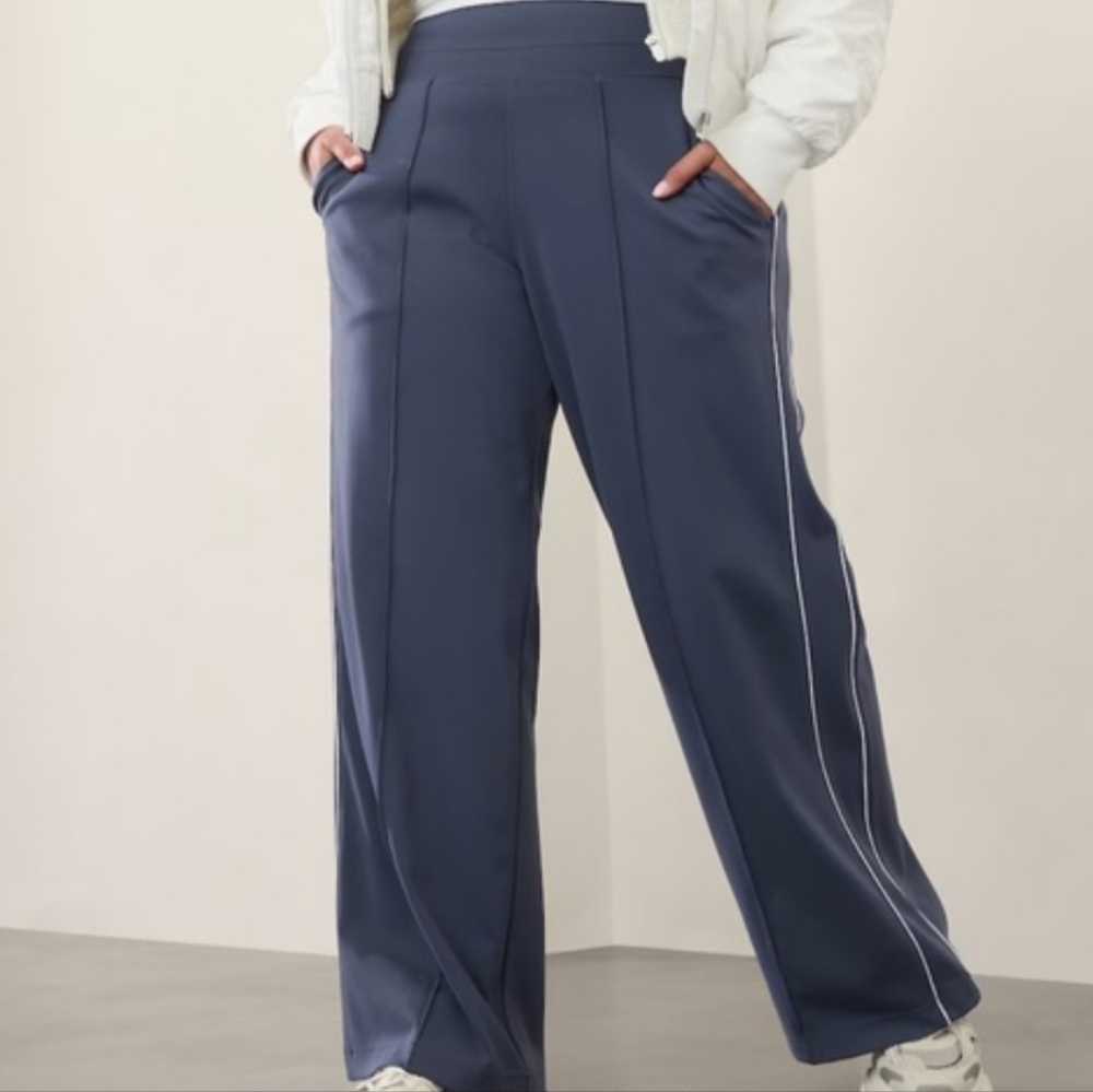 Athleta Venice Wide Leg Tack Pants